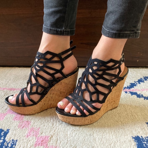 Charles by Charles David Shoes - Charles by Charles David Apollo Laser-Cut Wedge